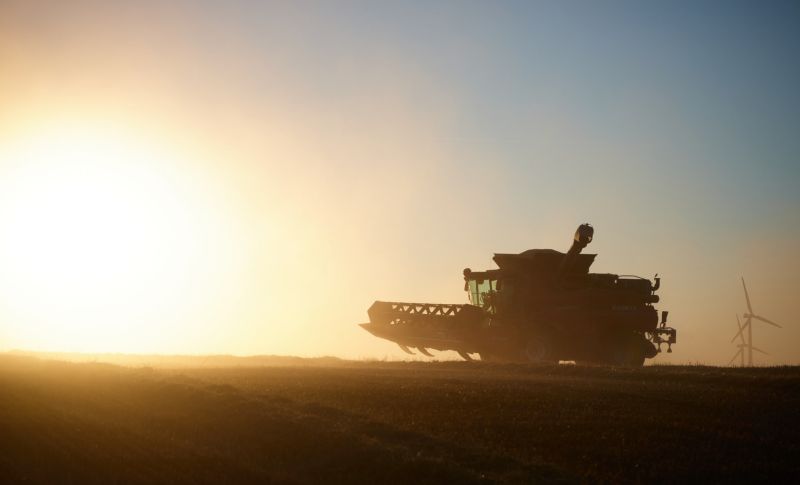 f3021 sten giilsgaard combine in sunset