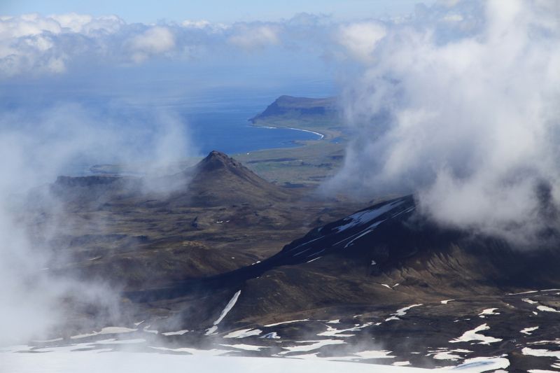 f3026   frank thomsen   snaefellsjoekull island