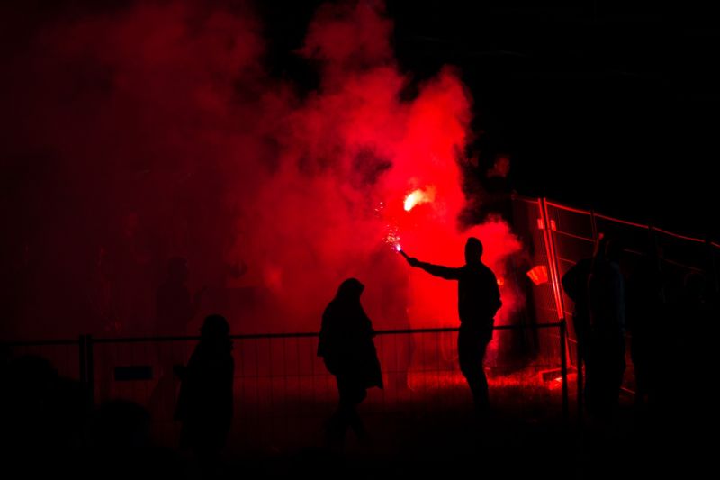 f3009   soeren loewenstein   flare