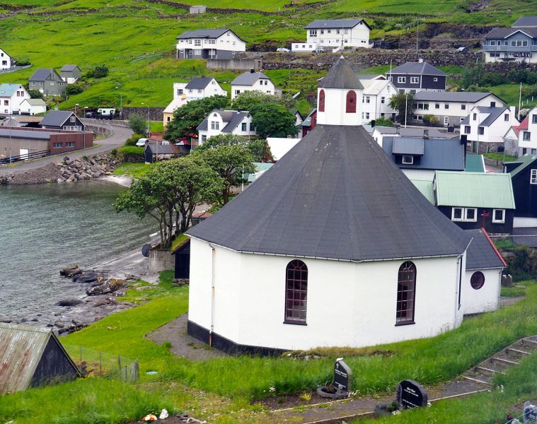 f7002   erik juul   ottekantet kirke   faroe