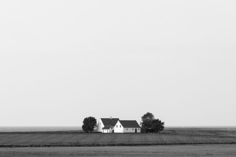 m6026 rene jensen lonely house