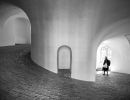 m7004   nicolai godvin   walking down11