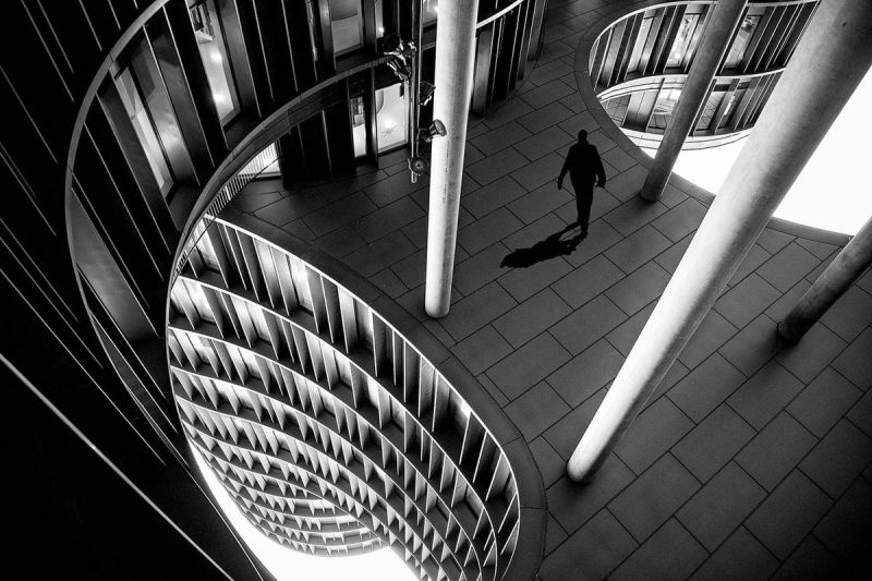 m7002 nicolai godvin   another world