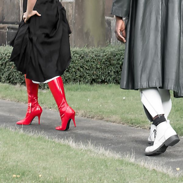 s3002a   grethe aasted therkelsen   the red boots a