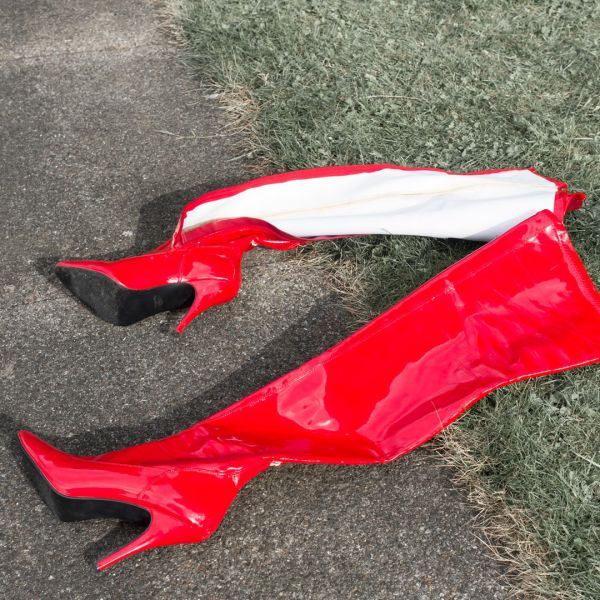 s3002c   grethe aasted therkelsen   the red boots c