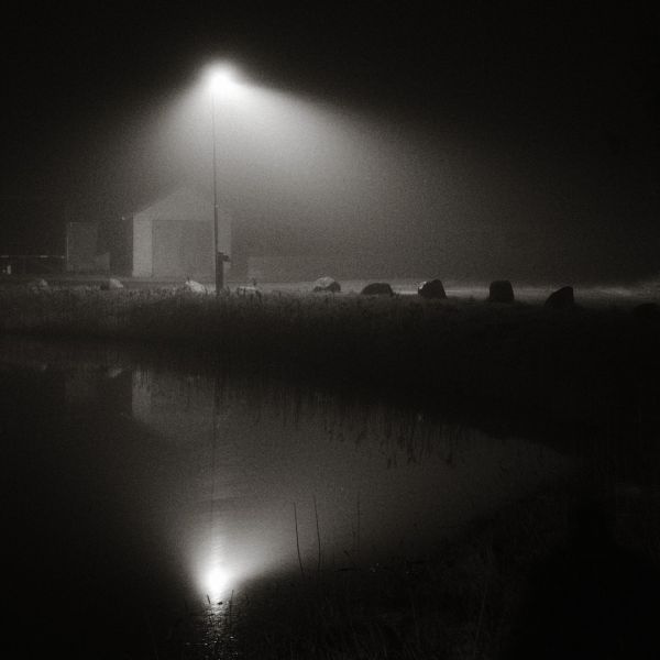 s3004a sten giilsgaard a light in the dark